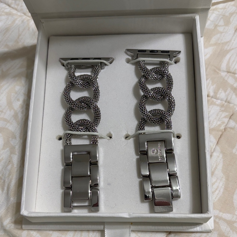 ANTHROPOLOGIE Goldenerre Silver Mesh Link Apple Watch Band 42/44/45/49mm SI